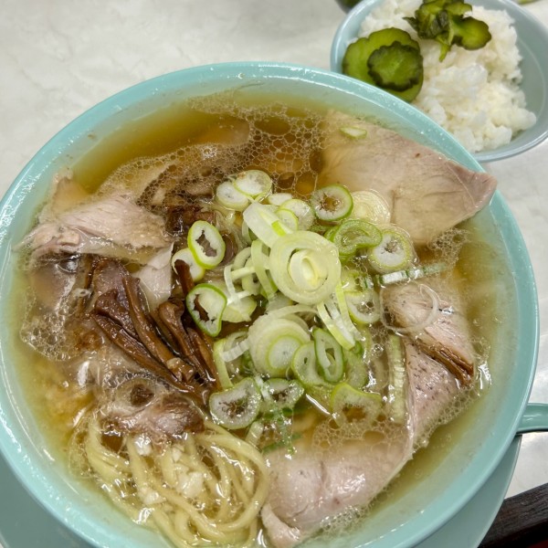 「中華そば＋ライス」@ニューともちんラーメンの写真