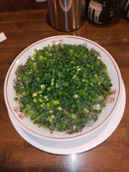 「豚骨ﾗｰﾒﾝ(ﾊﾞﾘｶﾀ)+ﾈｷﾞ×2+ﾁｬｰｼｭｰ+替玉×2 」@ラーメン池田の写真