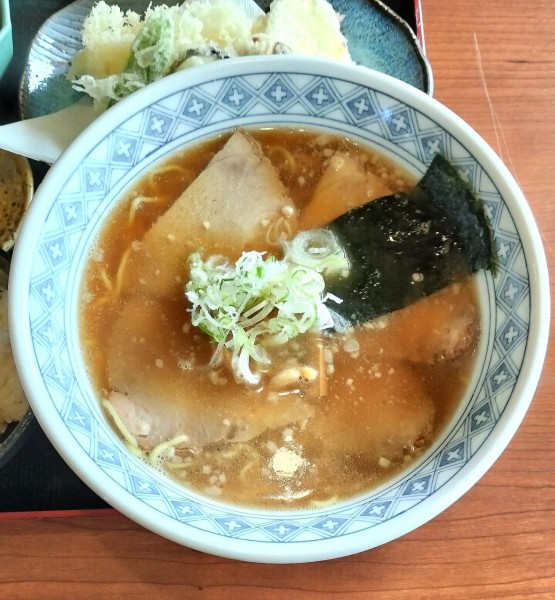 「チャーシューメン 880円」@味乃屋の写真