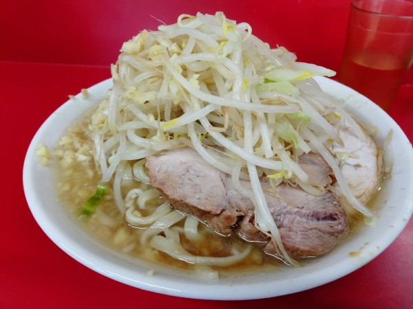 「ラーメン小＋タマネギ」@ラーメン二郎 大宮公園駅前店の写真