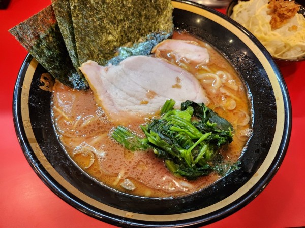 「ラーメン　ライス食べ放題」@横濱家系ラーメン 野中家の写真
