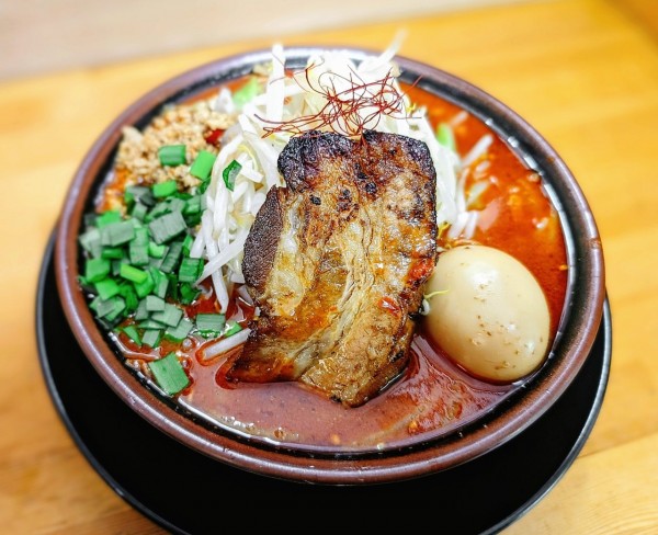 「しびれベトコン誤爆」@ラーメン・つけ麺 爆王の写真