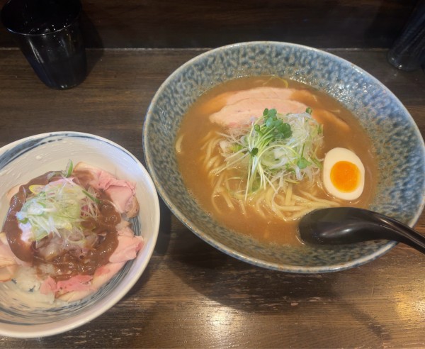 「和風とんこつ（900円）」@綿麺の写真