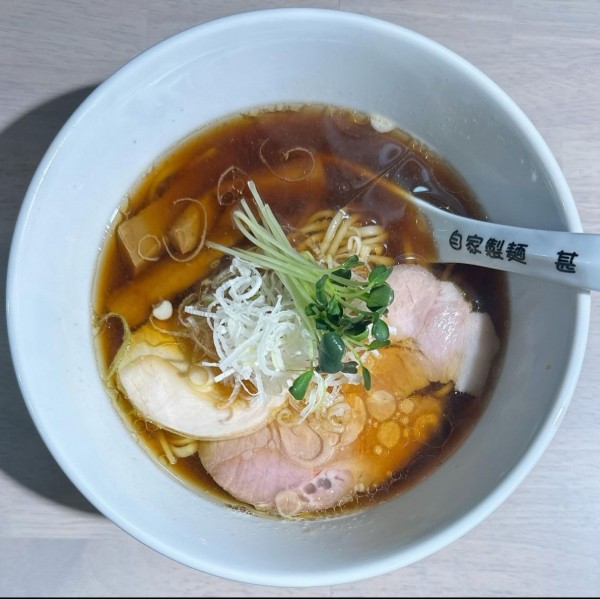 「正油ラーメン」@自家製麺 甚の写真