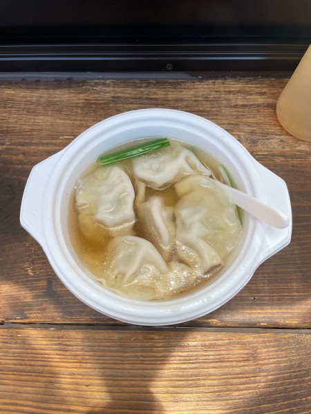 「水餃子スープ(600円)」@桃香園の写真