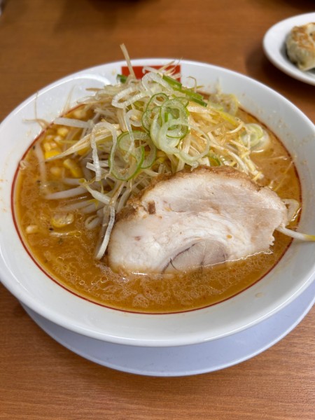 「味噌ラーメン　TP白ネギ」@ラーメンばんだい 大谷田店の写真