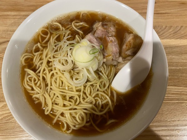 「比内鶏肉そば（中）1000円」@自家製麺 伊藤 神田店の写真