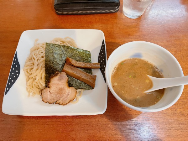「豚骨魚介つけ麺」@濃厚魚介らぅ麺 純の写真