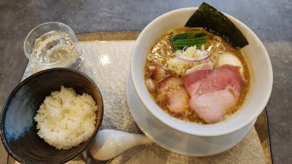 「(限定)背脂生姜味噌中華蕎麦(上トッピング)ライス付」@宍道湖しじみ中華蕎麦 琥珀 池袋店の写真
