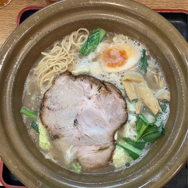 「豚骨塩ラーメン1030円」@ラーメン猪太の写真