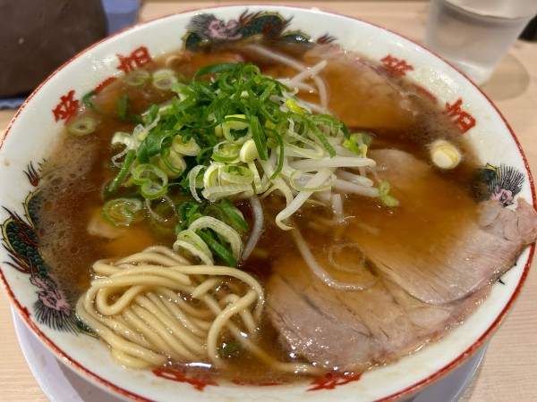 「ラーメン890円」@本家 第一旭 神保町店の写真