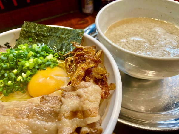 「アサヒスーパードライ→ＴＫＭ（玉子かけ麺）」@元祖一条流がんこラーメン たま館分店の写真