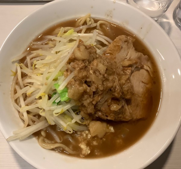 「国産豚ラーメン　ミニミニ」@豚仙人 中山店の写真