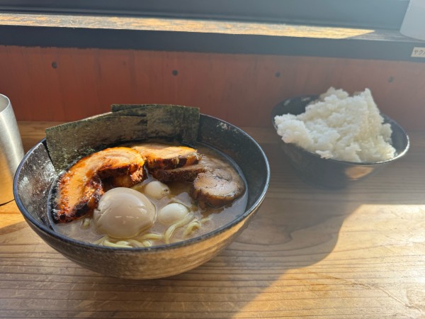 「みーたんMAX うずら」@横浜家系  みーたん家の写真