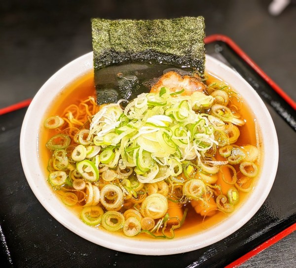 「中華そば(チャーシュー1枚)」@中華そば 新谷の写真