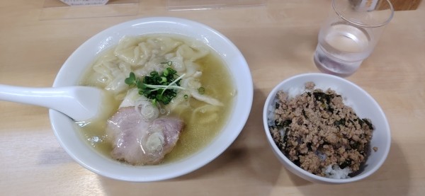 「海老ワンタンメン、本日のごはん」@手打ち麺処 好き酒師の写真