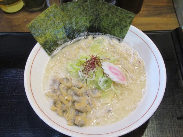 「濃厚あさりのクリームラーメン（1,000円）」@飯能つけ麺 一恵 東飯能出張所の写真