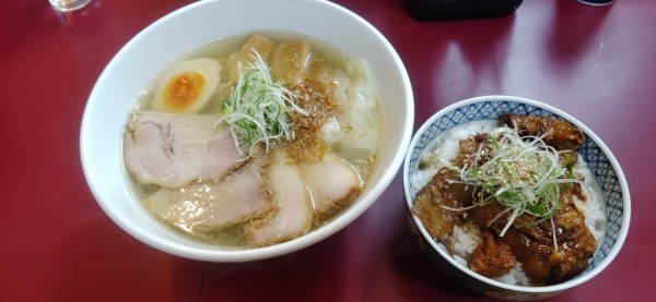 「特製塩らぁ麺、スペシャル丼」@らぁ麺 松しんの写真