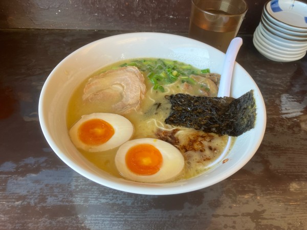 「濃厚鷄そば　味玉」@鶏そばや 竜神洞の写真