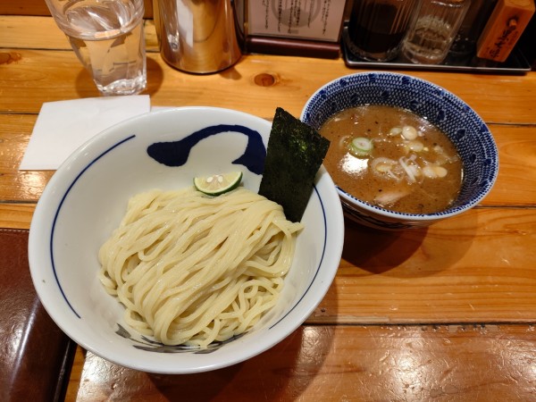 「濃厚つけ麺」@つじ田 飯田橋店の写真