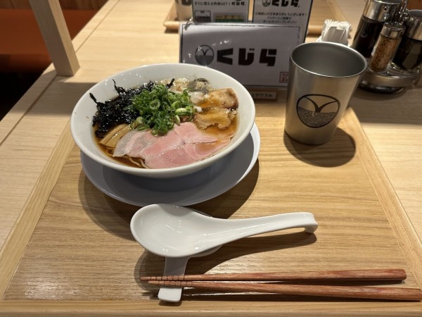 「熟成醤油のダシ中華そば」@ダシと麺 くじらの写真