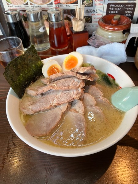 「チャーシュー麺　ダブル　ライス」@さつまっこ 平和島店の写真