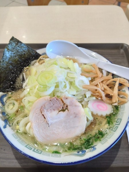 「ねぎニラらーめん大盛」@舎鈴 イオンモール羽生店の写真