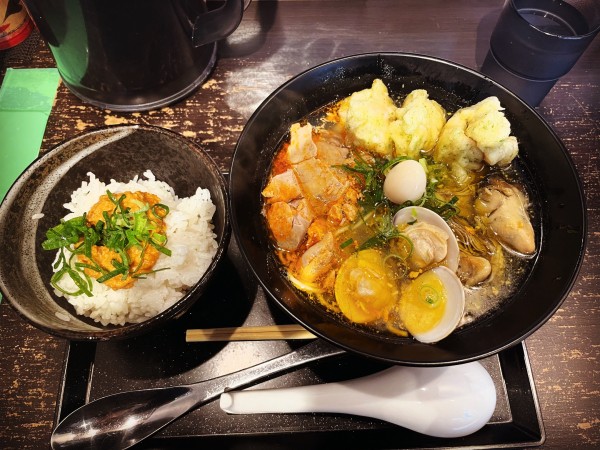 「限定 痛風ラーメン2023」@心温食堂（神）の写真