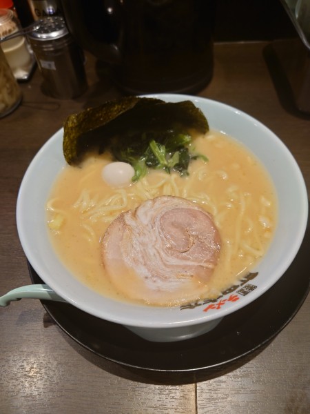 「ラーメン」@町田商店 入間店の写真