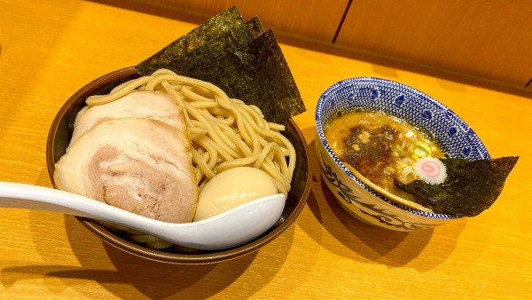 「特製つけめん（並）¥1,090」@次念序の写真