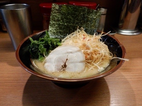 「小ラーメン＋トッピング」@横濱家系ラーメン 馬場壱家 風の陣の写真