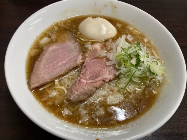 「背脂煮干ラーメン・味玉」@麺屋 結の写真