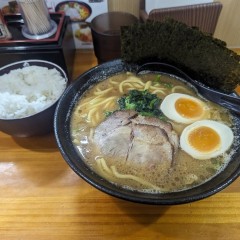横浜家系らーめん 春樹 日暮里店の画像