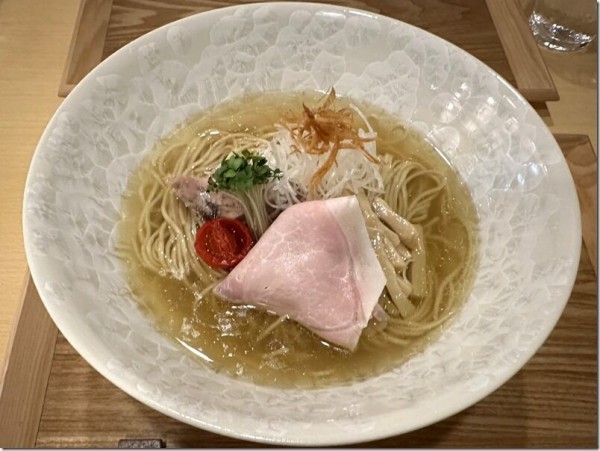 塩そば（細麺：1000円）、他