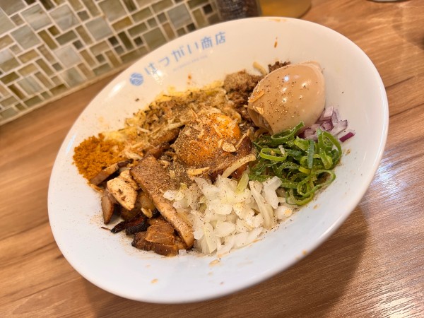 「【限定】まぜそば＋山椒トッピング」@はつがい商店の写真