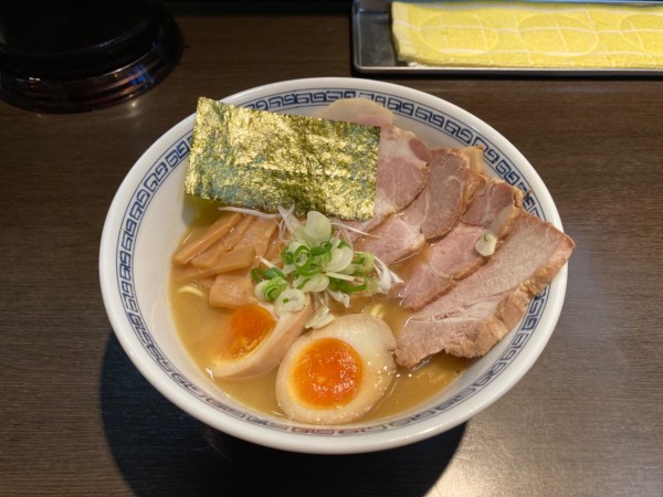 「焼き豚らーめん」@らーめん はやしの写真