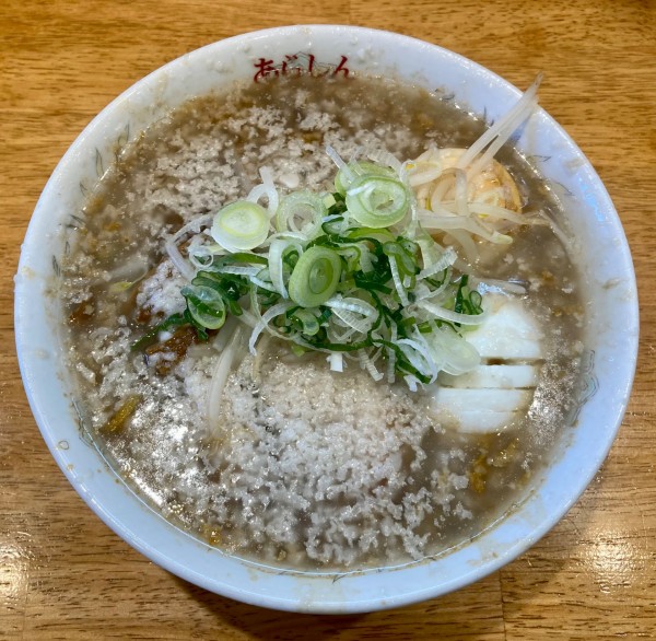 「らーめん　850円+スライス玉子+めし」@ラーメン あらしんの写真