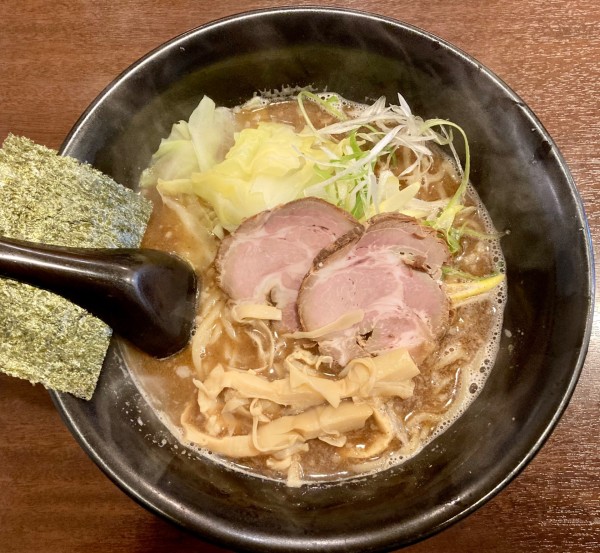 「醤油らーめん 900円」@caminoの写真