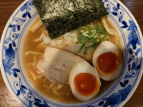 「焼あご中華そば味玉入り 950円」@らぁ麺 ばらやの写真
