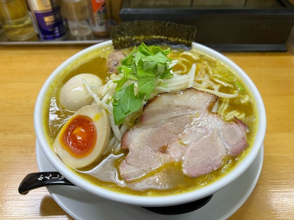 「カレーえびそば」@麺屋 白神の写真