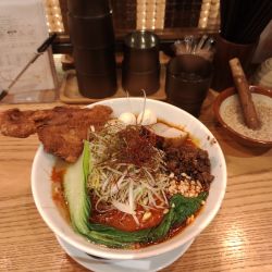 特製　担々麺