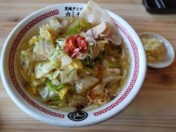 「茨城タンメン¥830+焼餃子¥430+刻みニンニク¥60-」@茨城タンメン カミナリ  古河店の写真