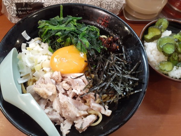 「まぜそば」@横浜家系ラーメン 極味家の写真