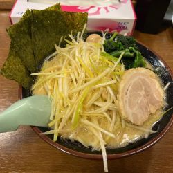 ネギラーメン　　970円
