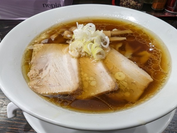 「醤油らーめん」@うえんで 山鹿店の写真