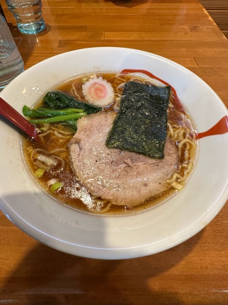 「醤油らーめん」@かまや食堂の写真