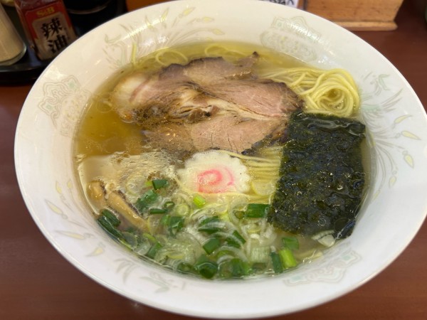 「しおらーめん800円」@支那そば・横浜タンメン 阿波家の写真