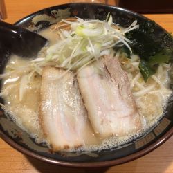 札幌味噌らぁ麺 840円