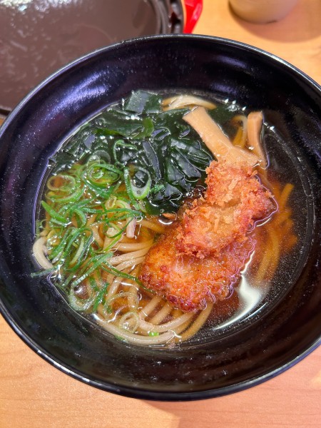「新•コク旨まぐろ醤油ラーメン」@スシロー 大宮アルシェ店の写真