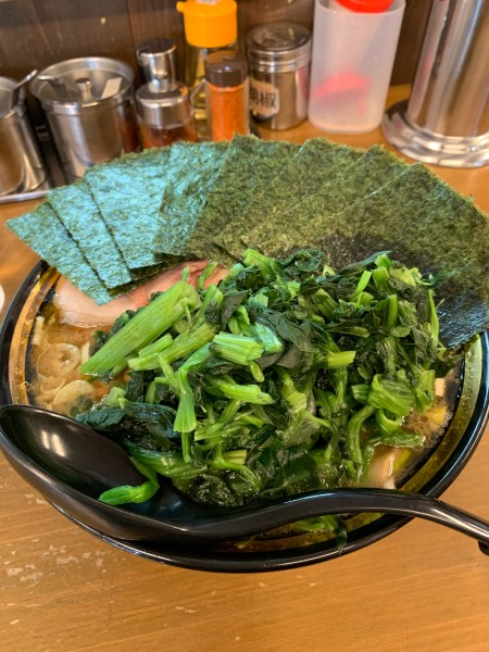 「チャーシューメン大@1150、ほうれん草@150、海苔@100、」@ラーメンとむのの写真